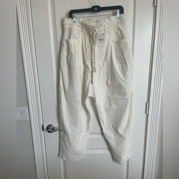 NWT Free People pants pleated trousers wide-leg cotton cream boho L - Picture 1 of 9